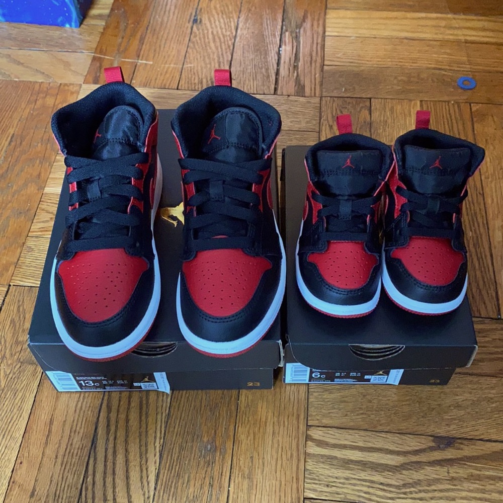 Jordan 1 Mid Banned